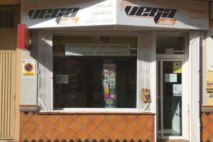 Vegaclic Papeleria – Libreria, Fotocopias, Impresión Gran Formato, Plotter, Vinilo de Corte