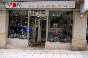 Vidal Sanxenxo. Librería, Papelería y Prensa.