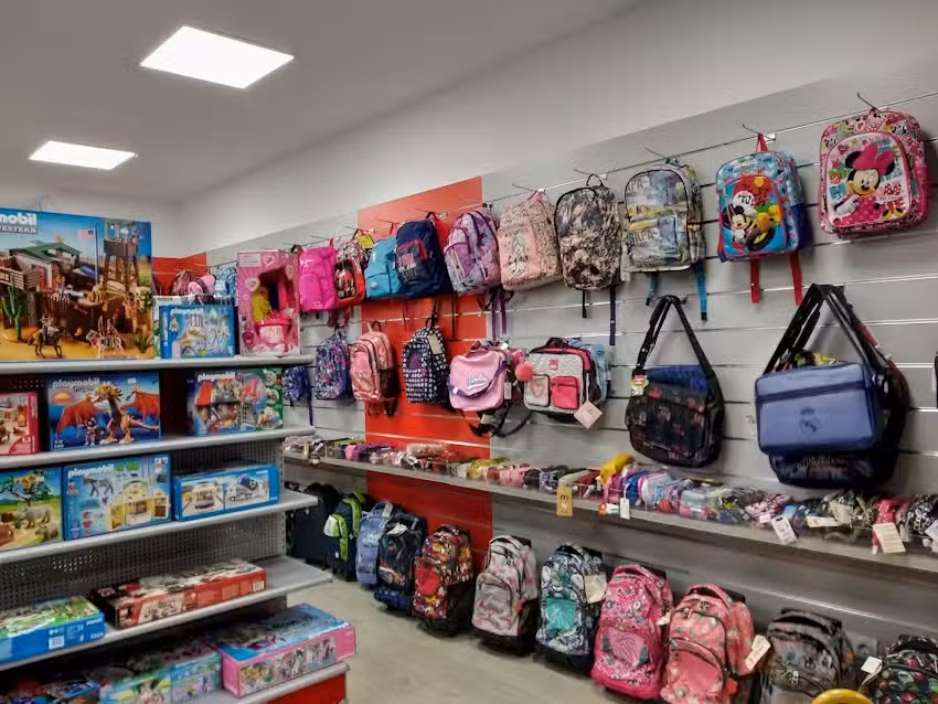 Yábluko Ordoño II Pasaje Cine Mari